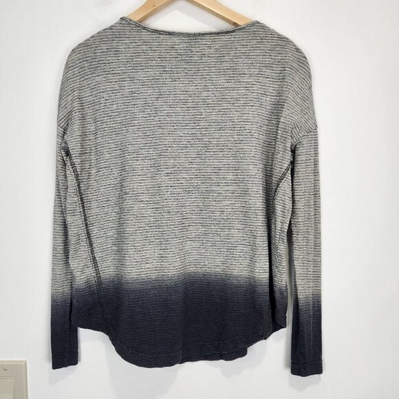 Gramicci Striped Top Womens XS Grey Dip Dyed Dolman Sleeve Henley Scoop Neck - Picture 3 of 8